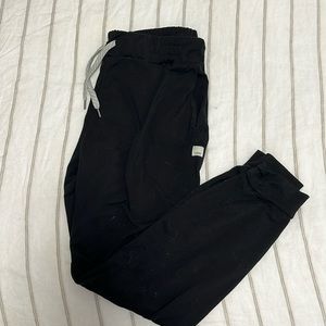 Vuori Performance Joggers - Black
